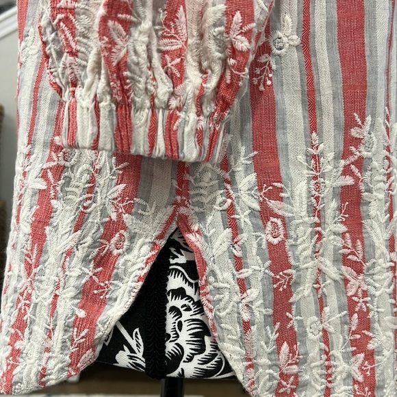 MISA Los Angeles Off Shoulder top - Picture 4 of 15